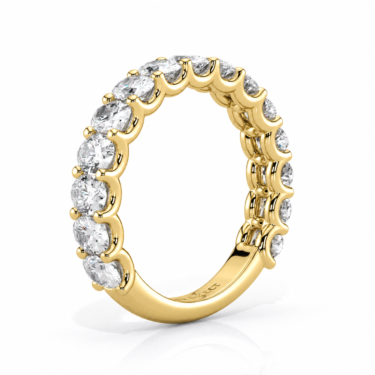 Ashley wedding band in yellow gold - angle view 2
